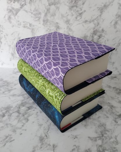 Floral Prints – Adjustable Book Cover